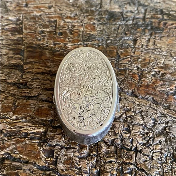 🌹Vintage🌹Rose Pill Box - Picture 5 of 8